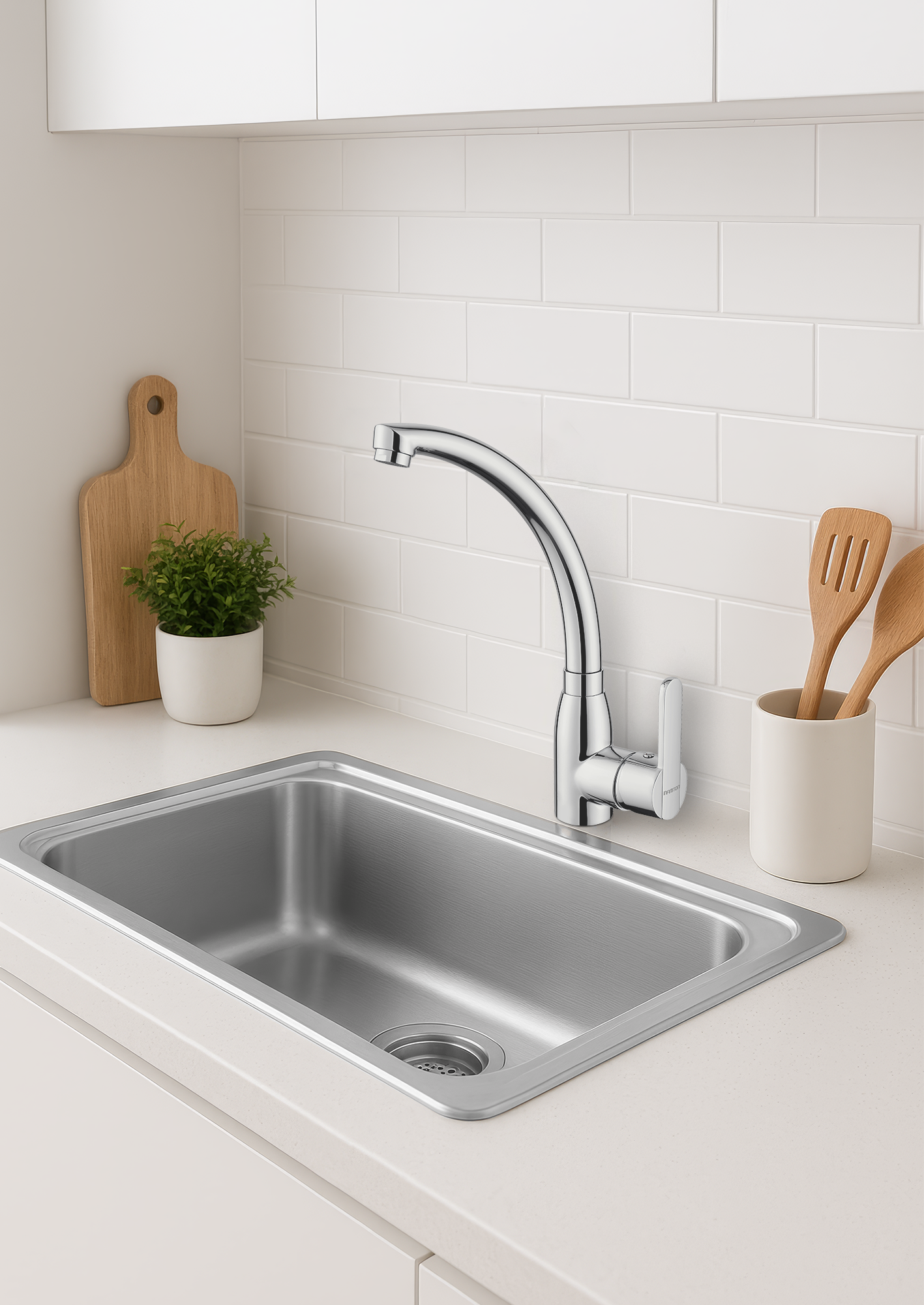 Grifo modelo RuscalledaACH248 en una cocina blanca